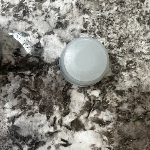 Lululemon Light Green Back to Life Sport Bottle, 24 Ounces - Picture 10 of 10